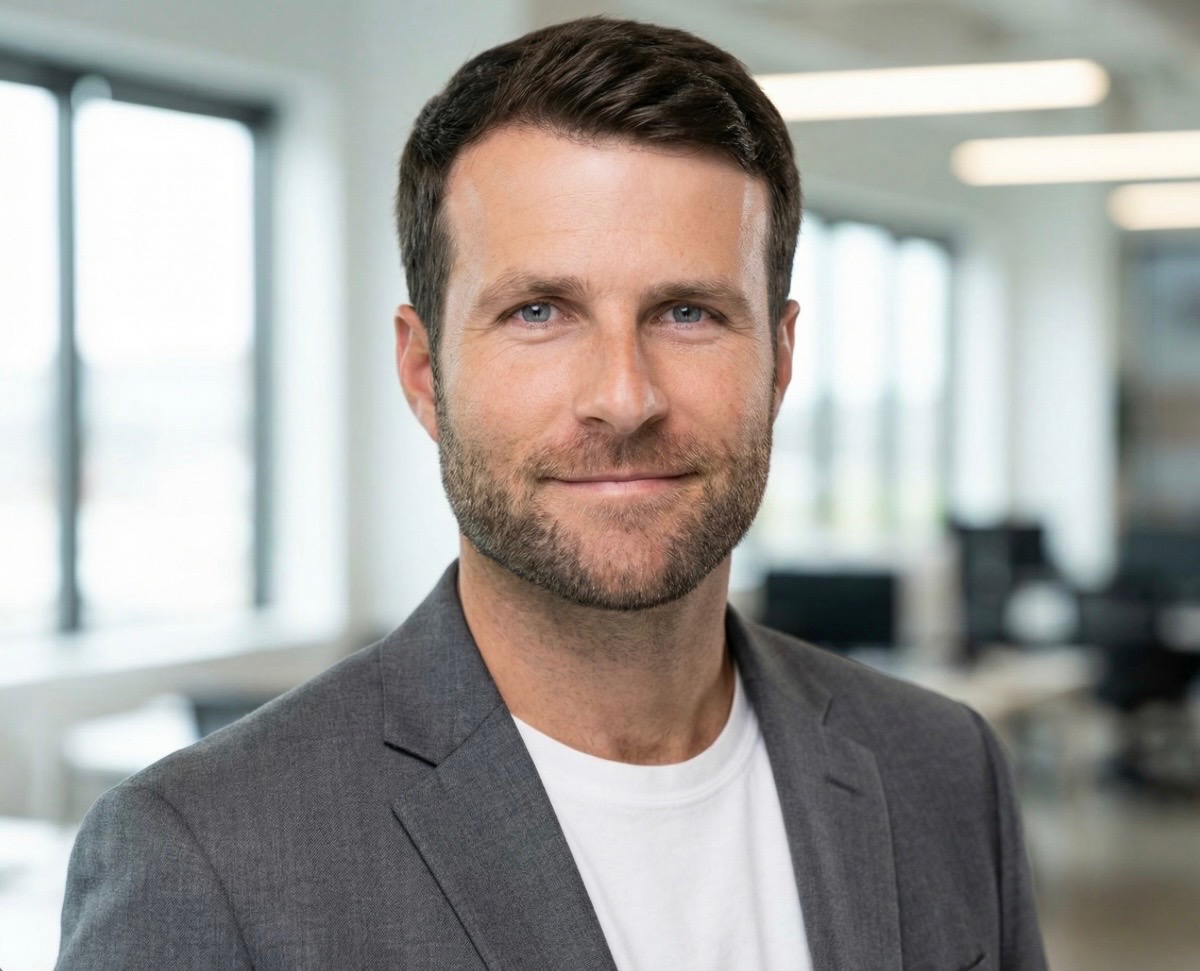 Travis Ward, Chief Operating Officer